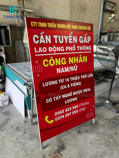 Chọn Khung Standee Sắt Theo Mục Đích Sử Dụng